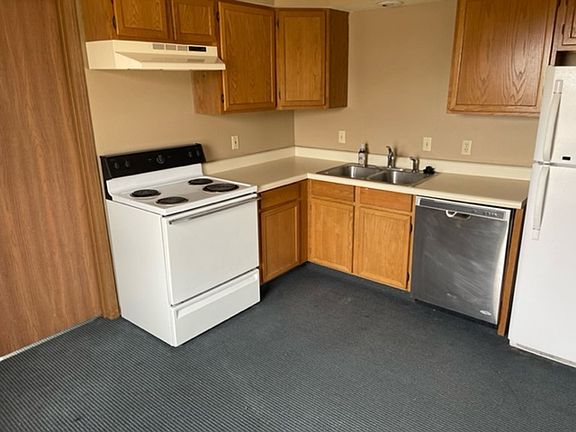 4th image of 1010 Vermont St #0