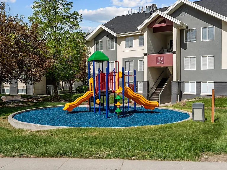 Haven on Highland — Photo 16