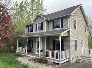 10 Howe St, Belchertown, MA 01007