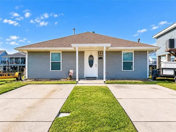 4920 Fran Ln, Barataria, LA 70036