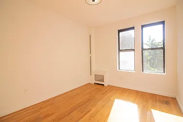 Rented by Triplemint