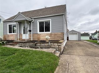 616 Poland Ave, Struthers, OH 44471