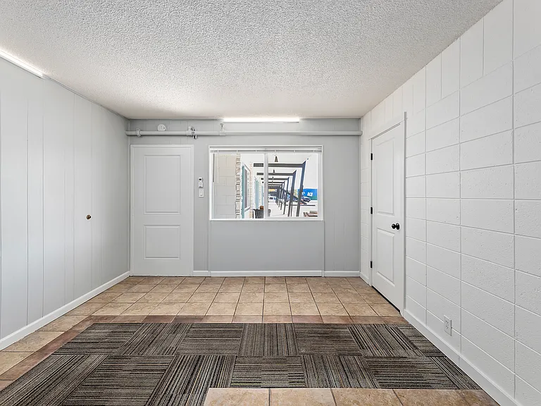 Town Center Apartments — Photo 42