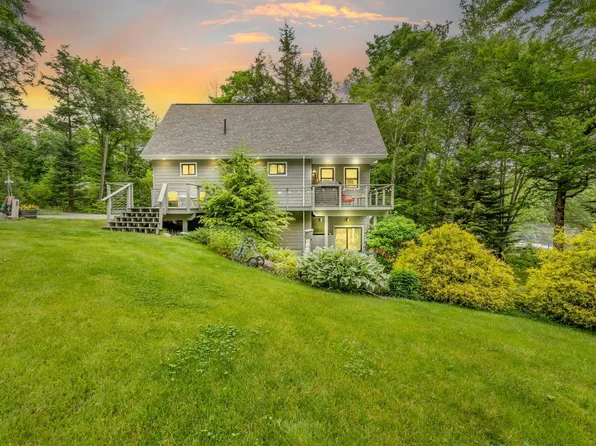 381 Great Moose Drive, Hartland, ME 04943