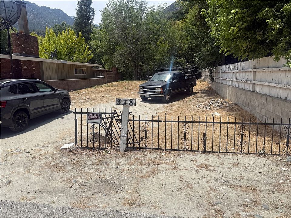 1st image of 338 Glenn Way
