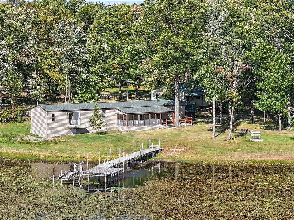 1st image of 8143 Meadow Lake Rd SW