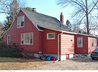 15 Damon Heights Rd, Niantic, CT 06357