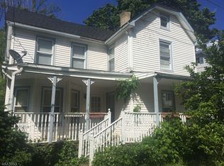 1 Cedar St, Newton, NJ 07860