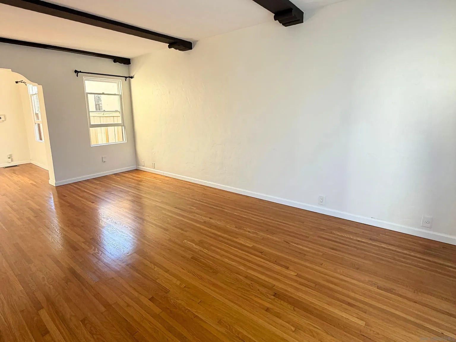 2 bed, 1.0 bath, 797 sqft, $4,850 — Photo 4