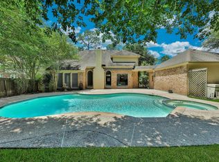 35 W Southfork Pines Cir, Spring, TX 77381