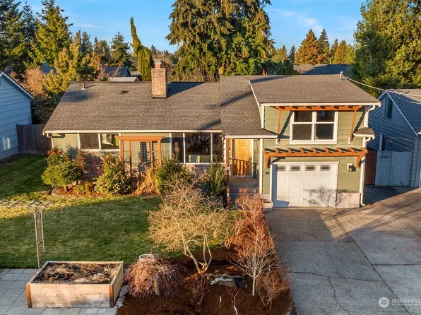 842 NE 151st Street, Shoreline, WA 98155