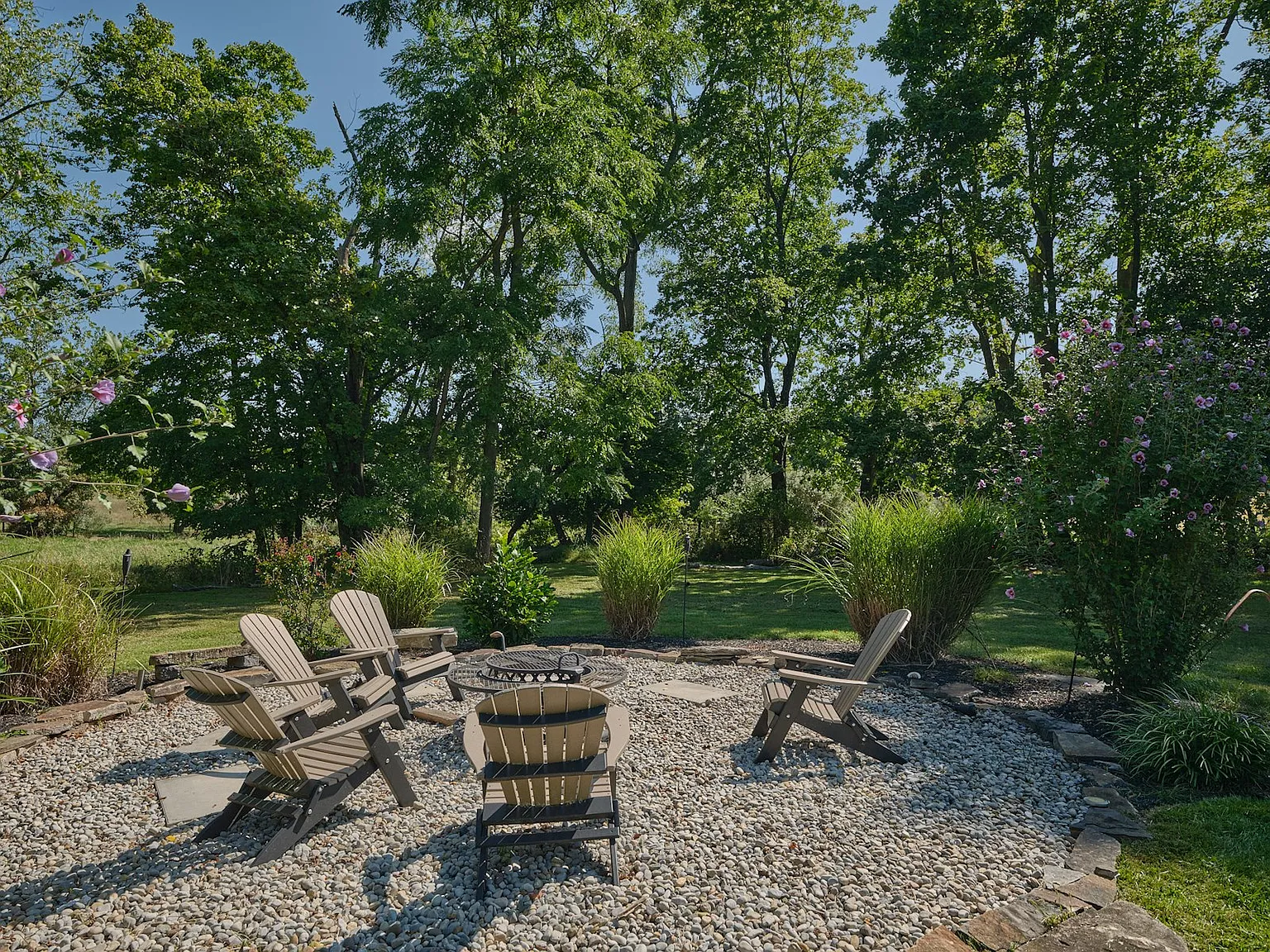 6098 Upper York Rd — Photo 4