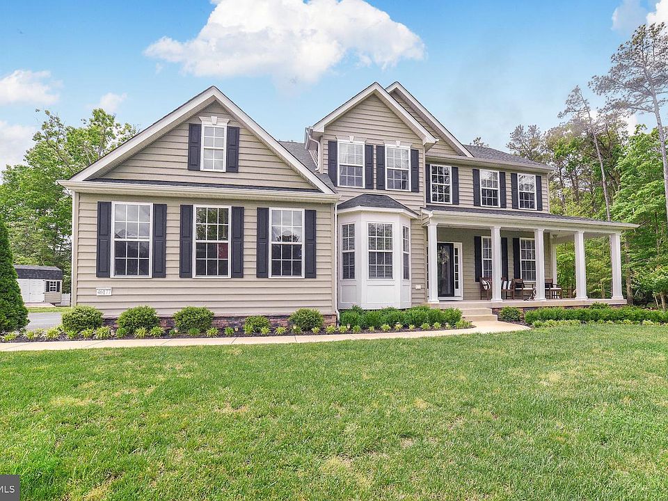 1st image of 46177 Edgewood Ln
