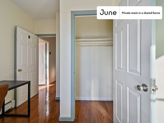 4th image of 1236 Putnam Ave #3-B
