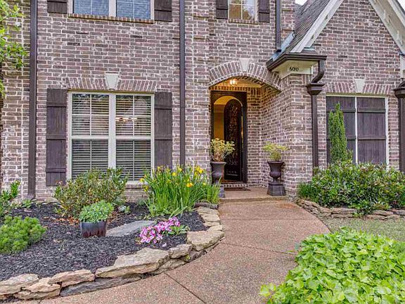 2nd image of 6010 Carters Bluff Dr