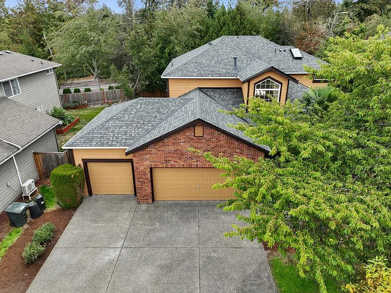 24275 SE 1st Pl — Photo 45
