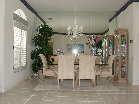 Formal Dining