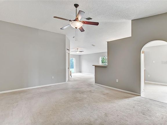 3rd image of 2068 Corner Glen Dr