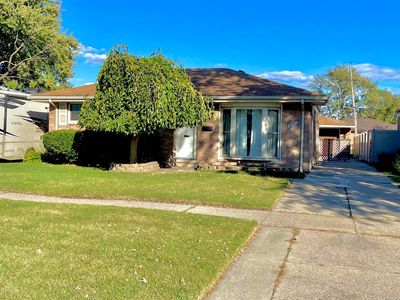 30464 Hayes Rd, Roseville, MI, 48066