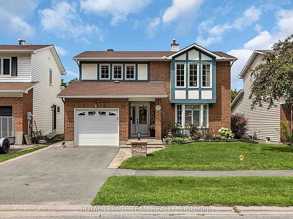 2nd image of 25 Tamblyn Cres