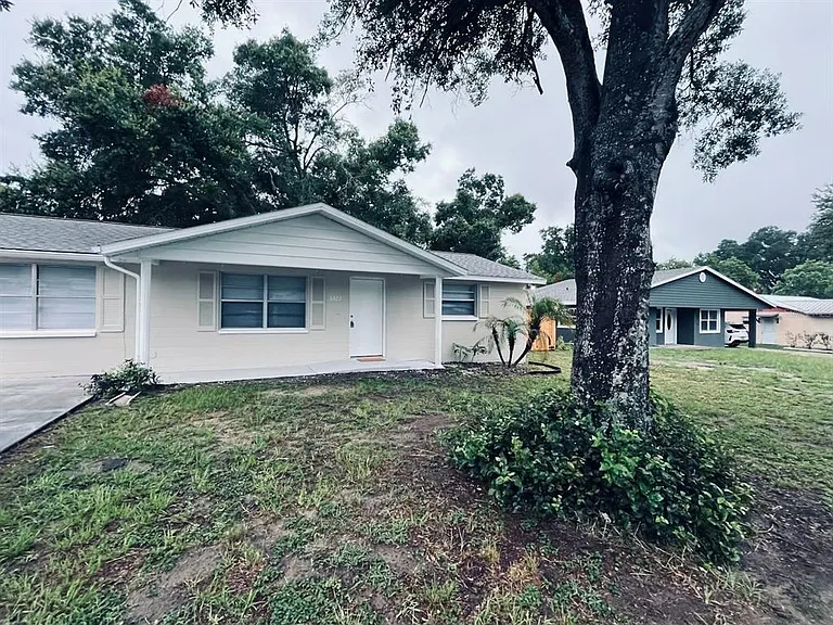 5323 Satsuma Dr — Photo 46