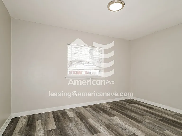 849916_009_main_bedroom_14266267.jpg
