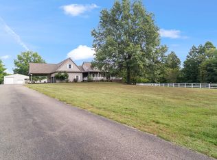 6101 Joes Dr, Evansville, IN 47720
