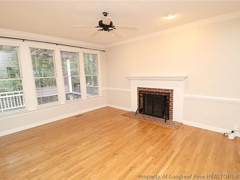 107 Hardaway Ct — Photo 9