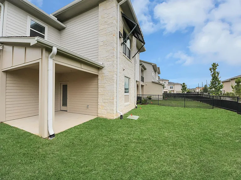 2002 Spring Stuebner #108 — Photo 29
