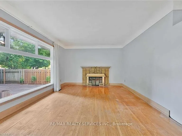 675 Inverness Ave — Photo 24