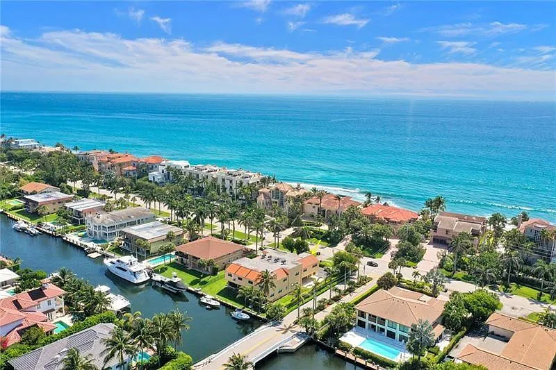 4300 S Ocean Blvd #1