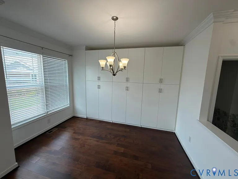 11403 Hayloft Ln — Photo 8