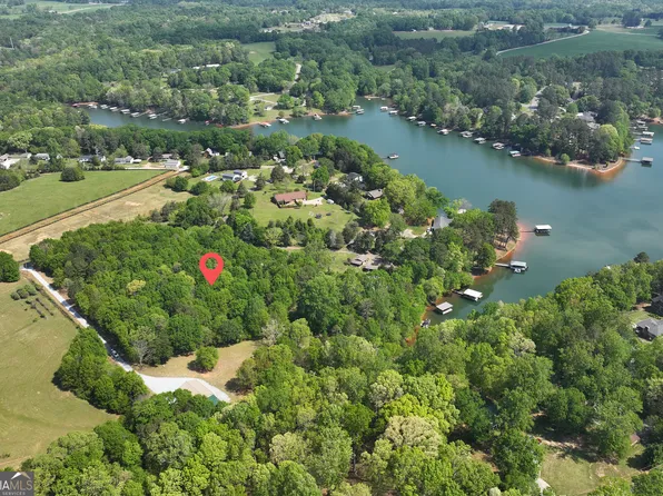 676 Old Mount Hebron Rd, Hartwell, GA 30643