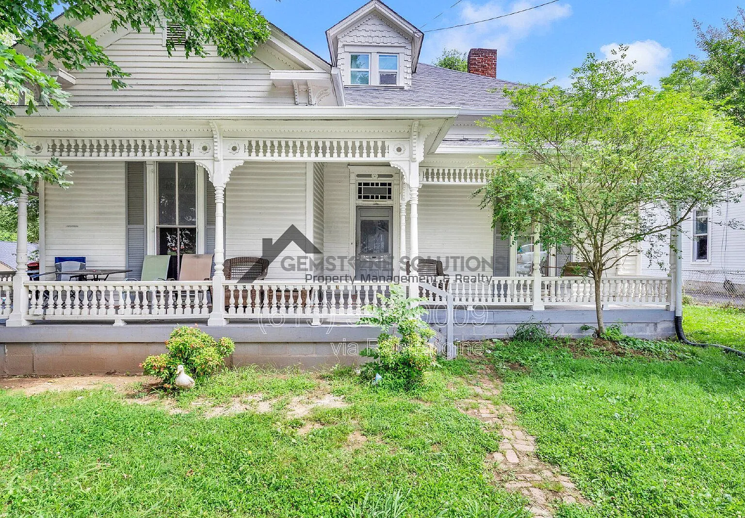 1 bed, 1.0 bath, $900 — Photo 2