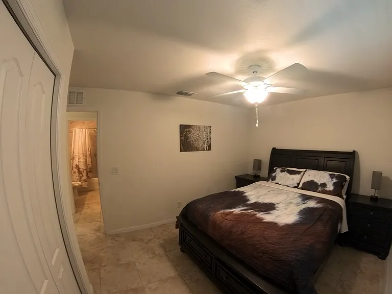 25283 Canterbury Dr — Photo 36