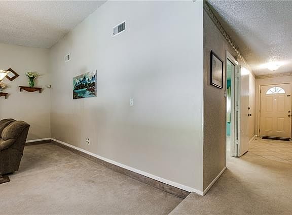 4th image of 2104 Bear Creek Ln