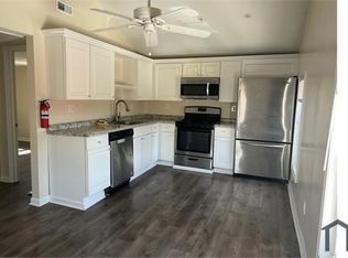 19 Columbia St #B, Ansonia, CT 06401