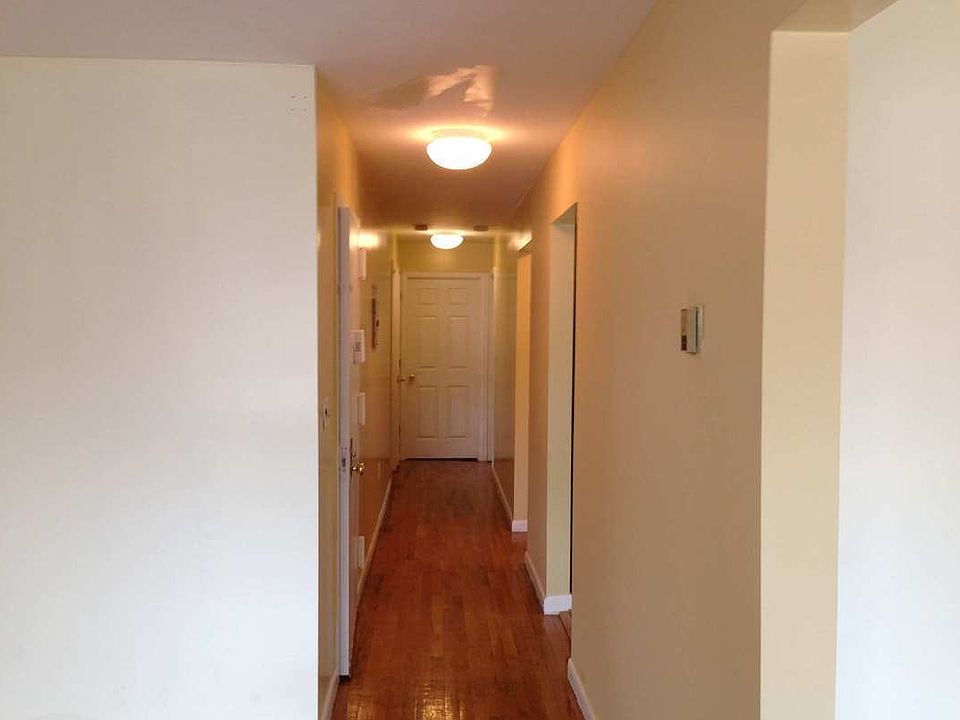 1st image of 240 Blair Ave #1