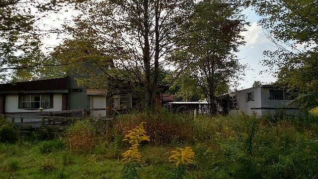 2nd image of 9948 West Rd