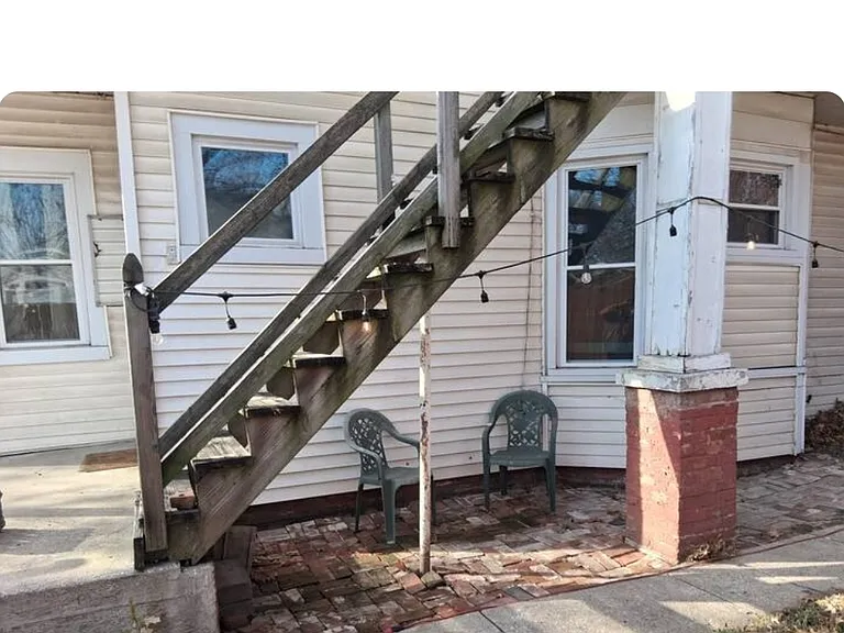 Renick St — Photo 15