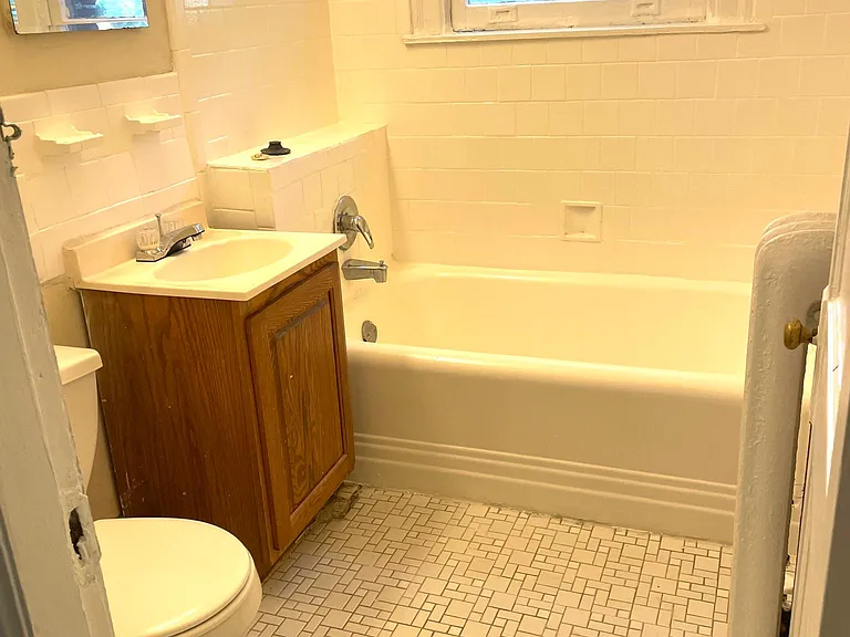2716 Wisconsin Ave NW #12 — Photo 10