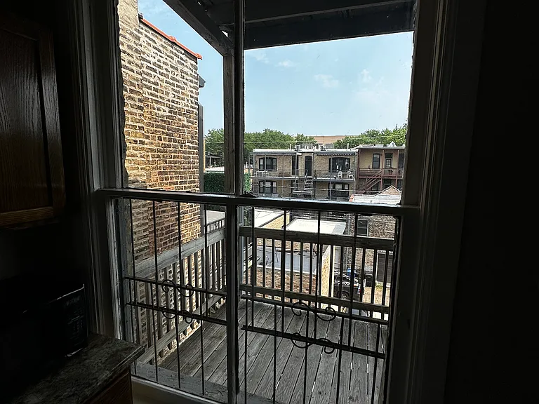 2241 N Seminary Ave #3 — Photo 3