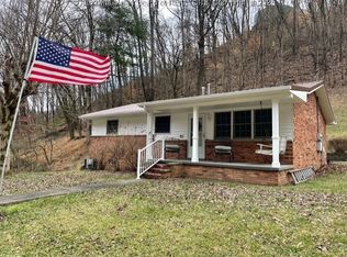 107 Hastings Dr, Belle, WV 25015