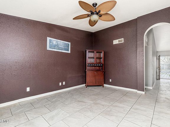 4th image of 8726 W SHERIDAN Street