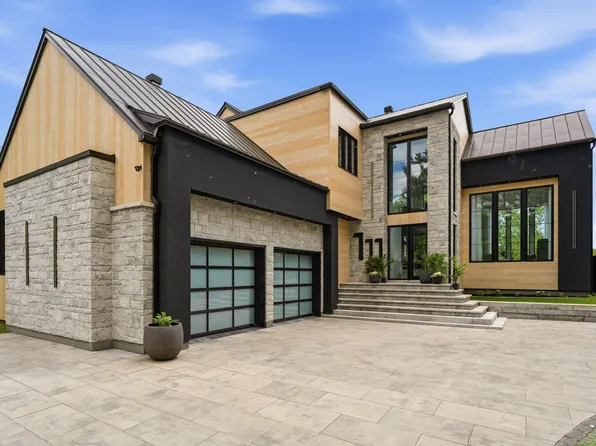 117E 111th Ave, Saint Hippolyte, QC J8A 2C8