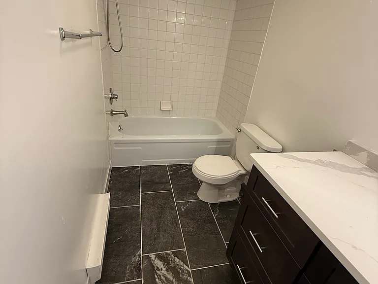 96 Candlewood Dr #96 — Photo 3