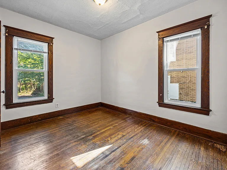 310 Ridgeway Ave #1 — Photo 12