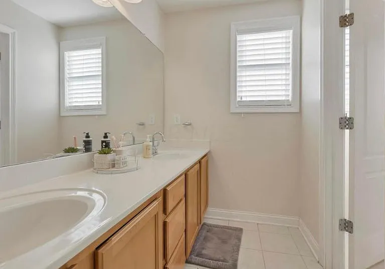 1056 Winding Creek Ln — Photo 31