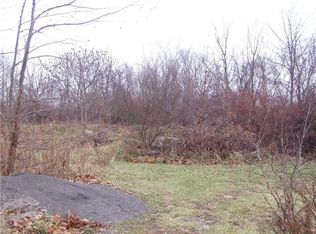 Snowden Rd, South park, PA 15129