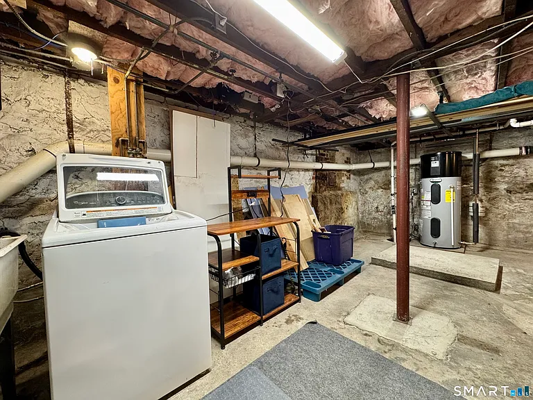 69 Morse Ave — Photo 27